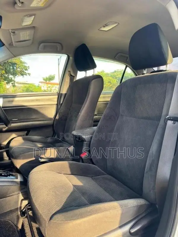 Toyota Axio 2013 Car (Used)