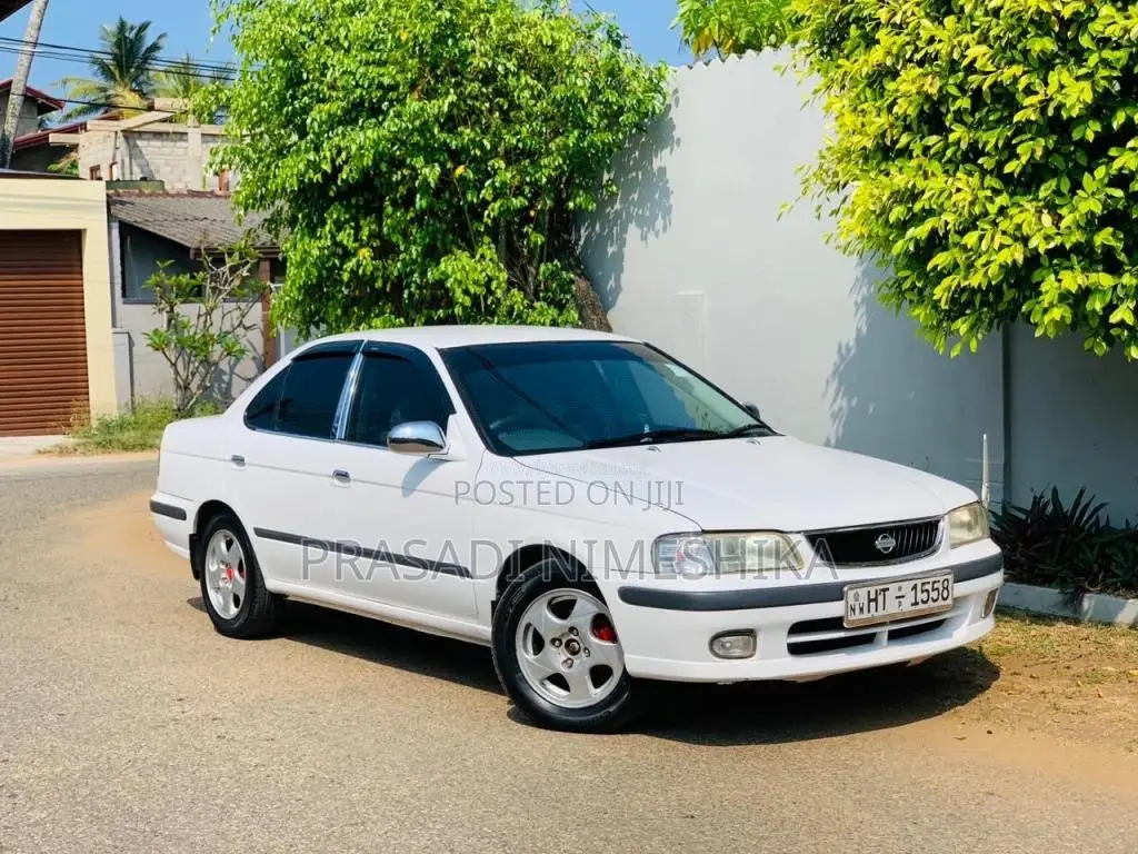 Nissan B15 2004 Car (Used)