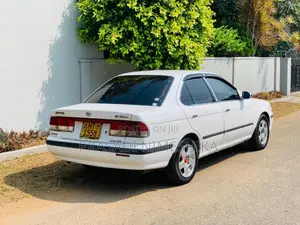 Nissan B15 2004 Car (Used)