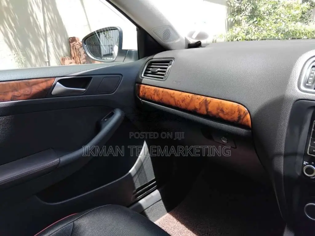 Volkswagen Jetta 2013 Car (Used)