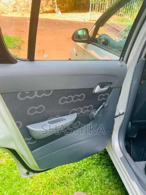 Suzuki Alto 2015 Car (Used)