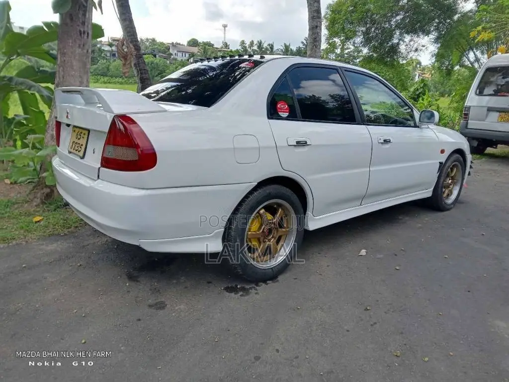 Mitsubishi LANCER CK8 1997 Car (Used)
