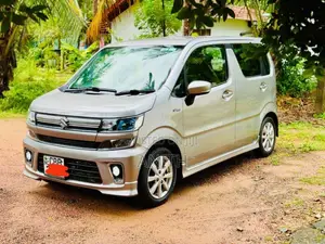Suzuki Wagon R FZ Premium 2018 Car (Used)
