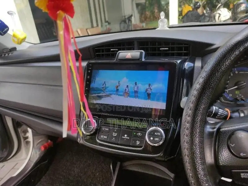 Toyota Axio 2016 Car (Used)