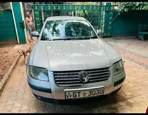 Volkswagen VolksWagon 2002 Car (Used)