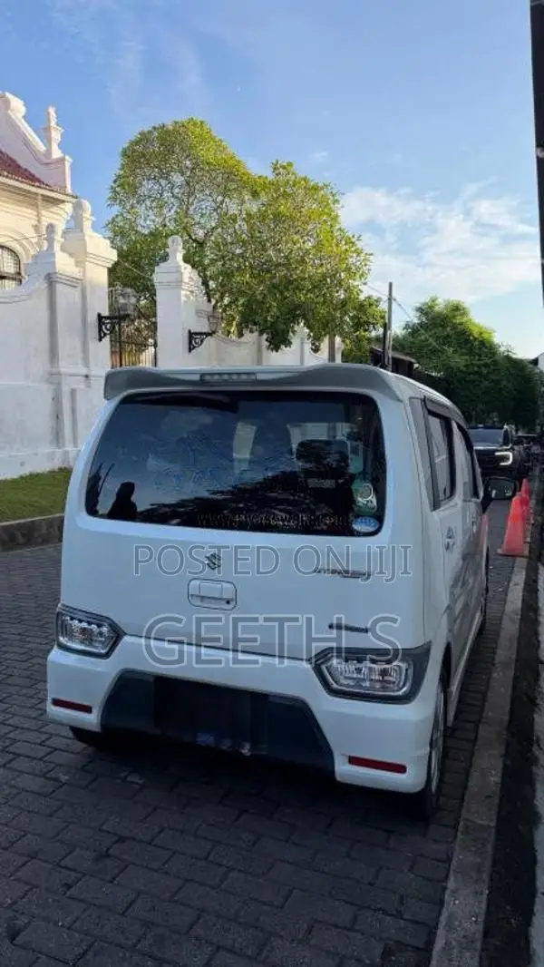Suzuki Wagon R Stingray 2018 Car (Used)
