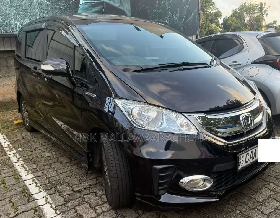 Honda Freed 2012 Car (Used)