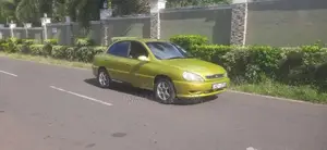 Kia Rio 2000 Car (Used)