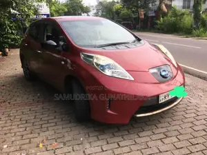 Nissan LEAF 2012 Car (Used)