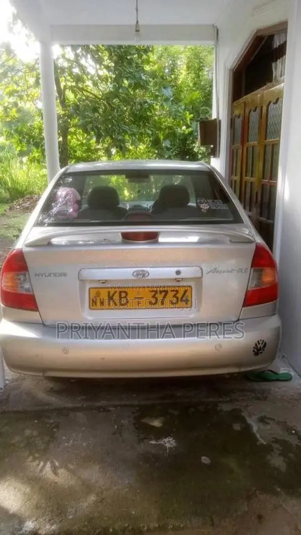 Hyundai Accent 2002 Car (Used)