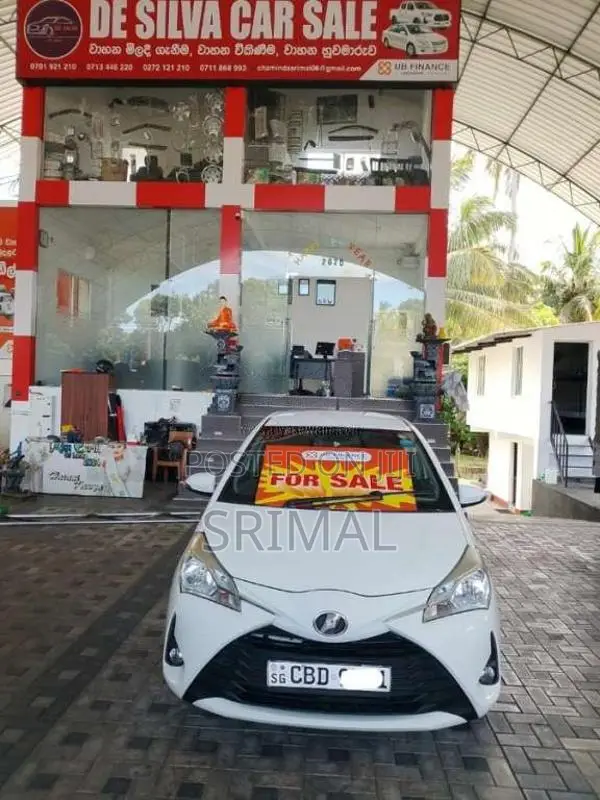 Toyota Vitz 2018 Car (Used)