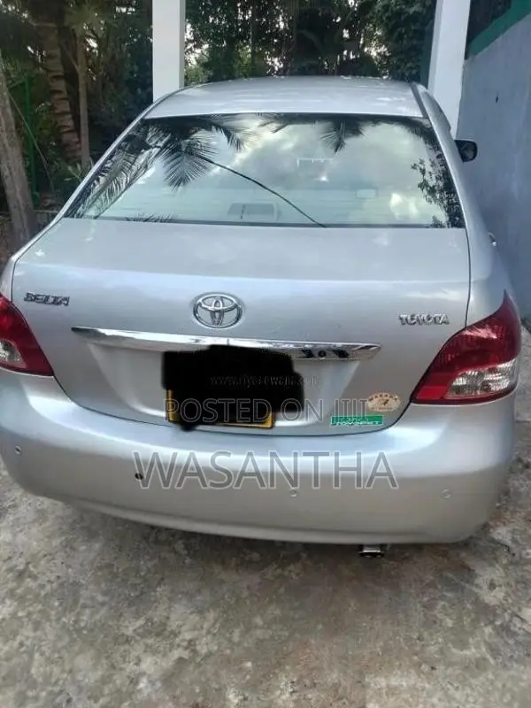 Toyota Belta 2007 Car (Used)
