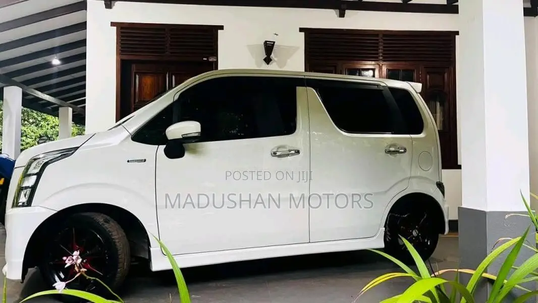 Suzuki Wagon R Stingray 2018 Car (Used)