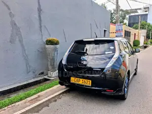 Nissan Leaf 2014 Car (Used)