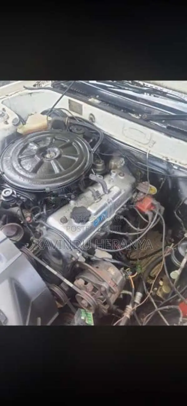 Toyota Carina 1982 Car (Used)