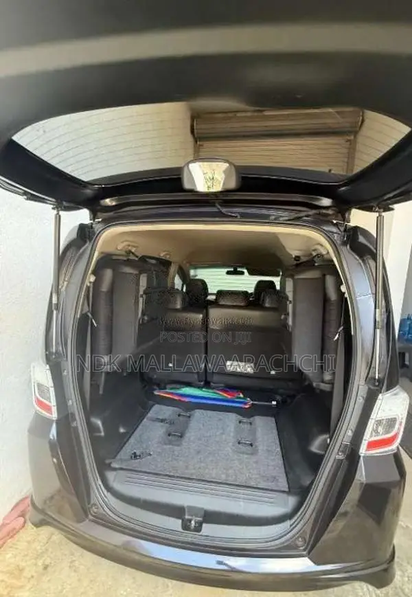 Honda Freed 2012 Car (Used)