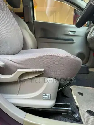Daihatsu Mira 2015 Car (Used)