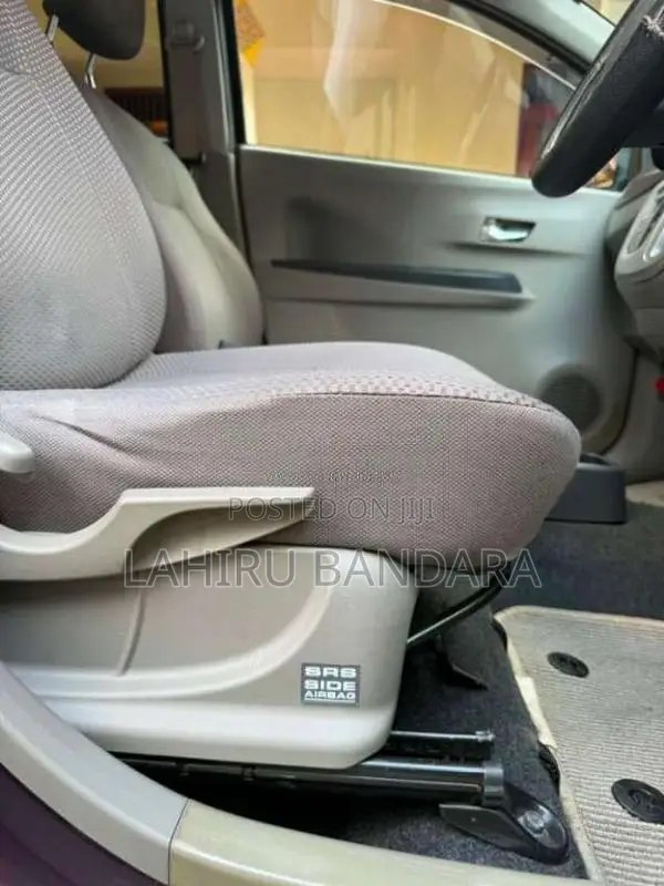 Daihatsu Mira 2015 Car (Used)