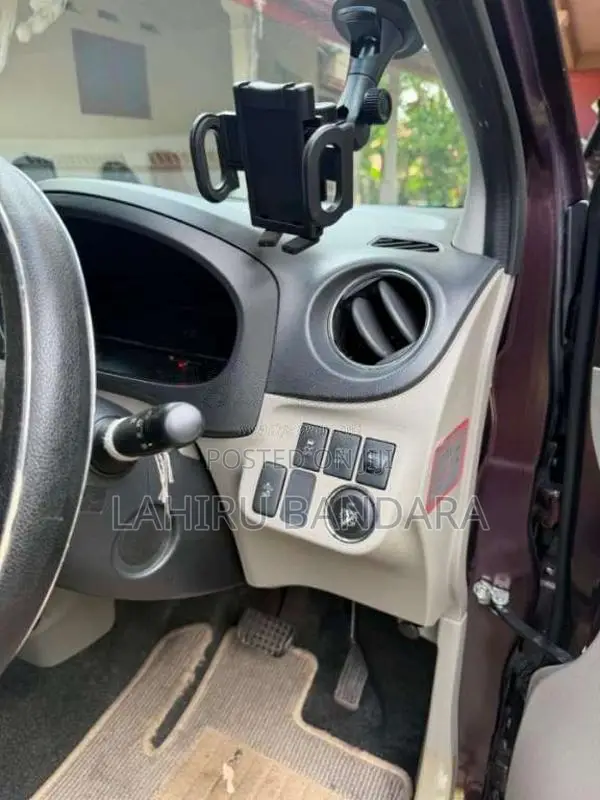 Daihatsu Mira 2015 Car (Used)
