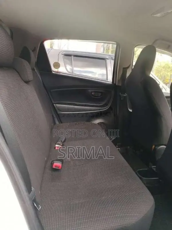 Toyota Vitz 2018 Car (Used)