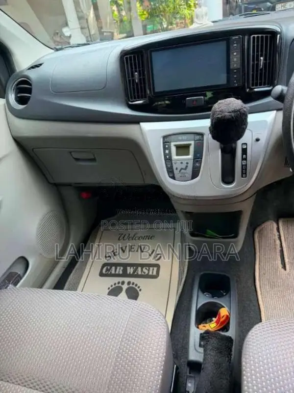 Daihatsu Mira 2015 Car (Used)