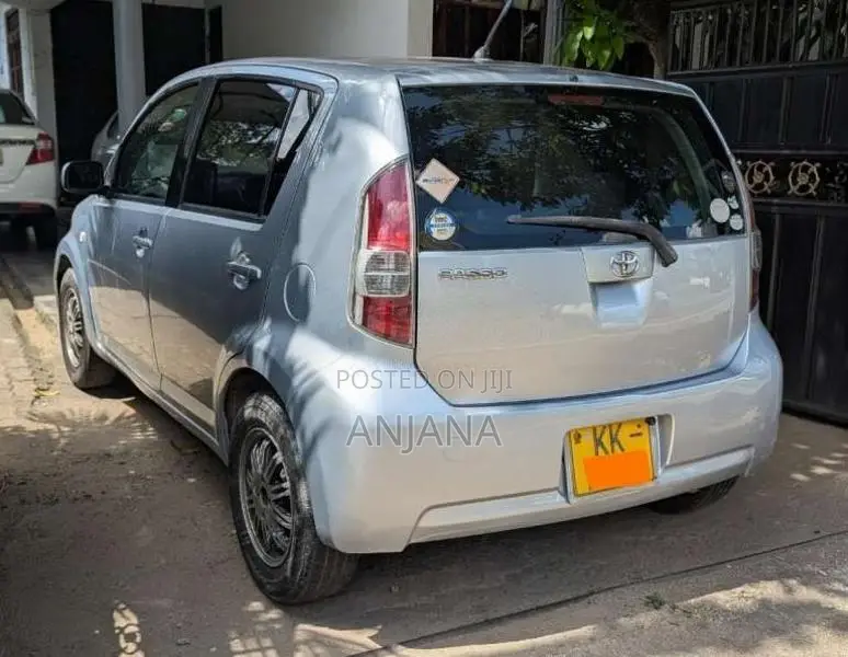 Toyota Passo 2005 Car (Used)
