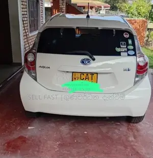 Toyota Aqua 2013 Car (Used)