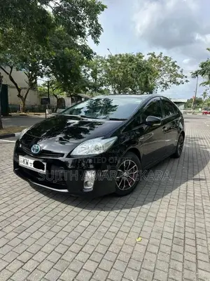 Toyota Prius 2011 Car (Used)