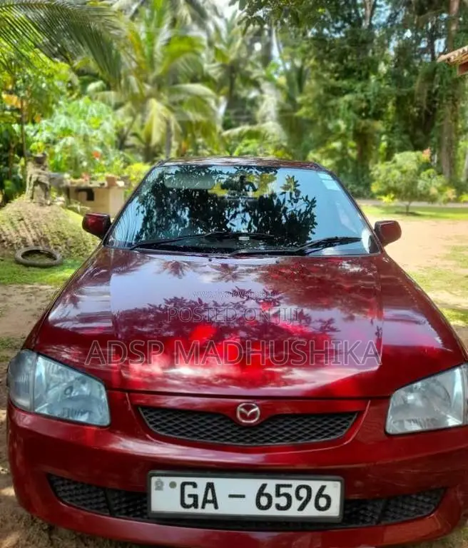 Mazda 323 2000 Car (Used)