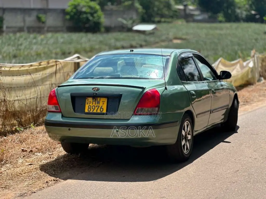 Hyundai Elantra 2004 Car (Used)