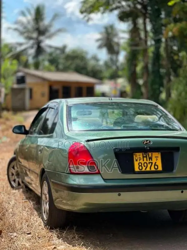 Hyundai Elantra 2004 Car (Used)