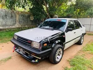 Nissan SUNNY B11 1983 Car (Used)