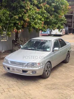 Toyota Carina 2000 Car (Used)