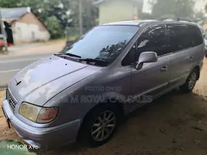 Hyundai Trajet 2000 Car (Used)