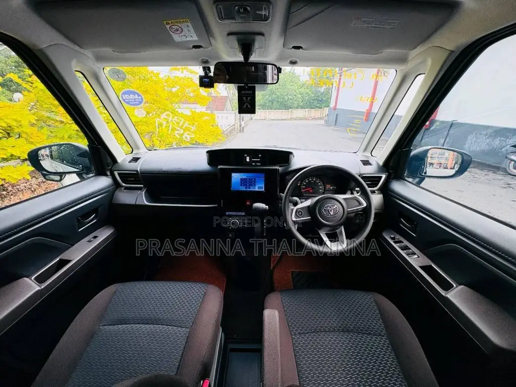 Toyota Roomy 2024 Car (Used)