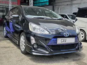 Toyota Aqua X Urban 2017 Car (Used)