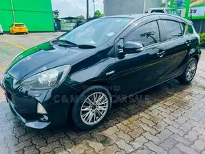 Toyota AQUA 2012 Car (Used)