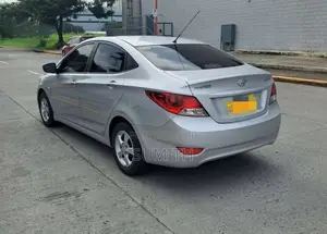 Hyundai Accent 2015 Car (Used)