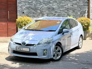 Toyota Prius S Touring 2011 Car (Used)