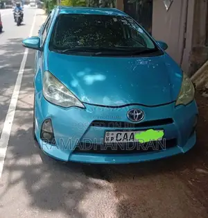 Toyota Aqua 2012 Car (Used)