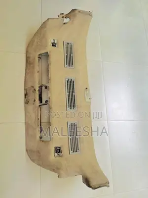 CaravanFlatRoofDualACUnit for Van