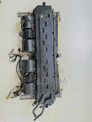 CaravanFlatRoofDualACUnit for Van