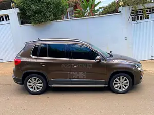 Volkswagen Tiguan 4motion 2012 Car (Used)