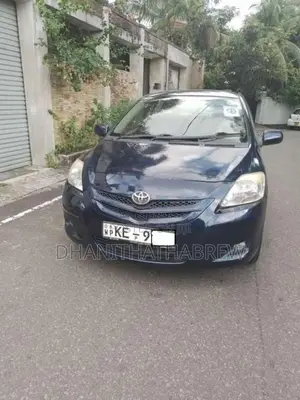 Toyota Yaris 2007 Car (Used)