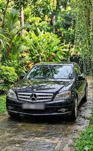 Mercedes-Benz C180 2010 Car (Used)