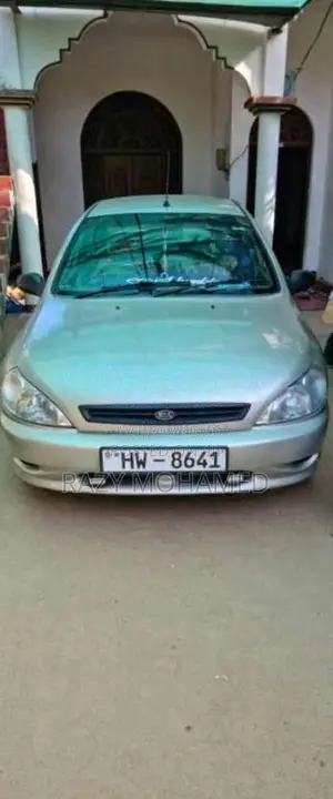 Kia Rio 2000 Car (Used)