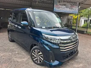 Toyota Roomy Custom G 2023 Car Unregistered (Recondition)