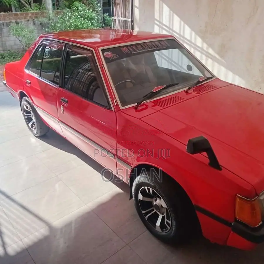 Mitsubishi Lancer Box 1981 Car (Used)