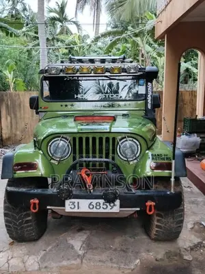 Mitsubishi 4dr5 Willys 1980 Car (Used)
