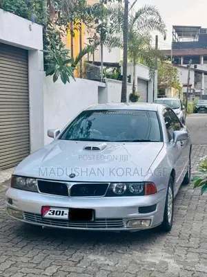 Mitsubishi Galant 2000 Car (Used)